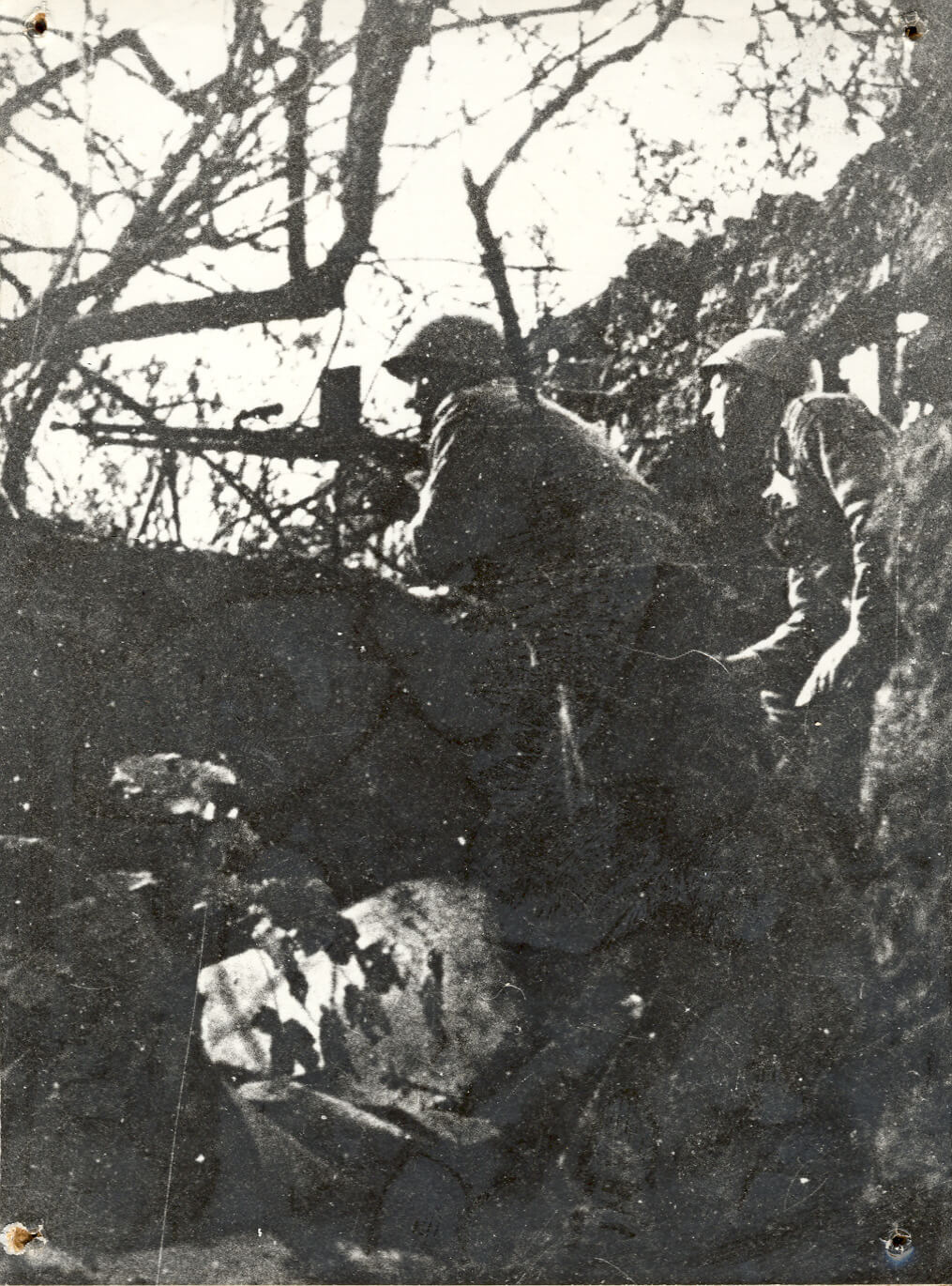 2 postavenie ľahkého guľometu na Ostrom, 1944